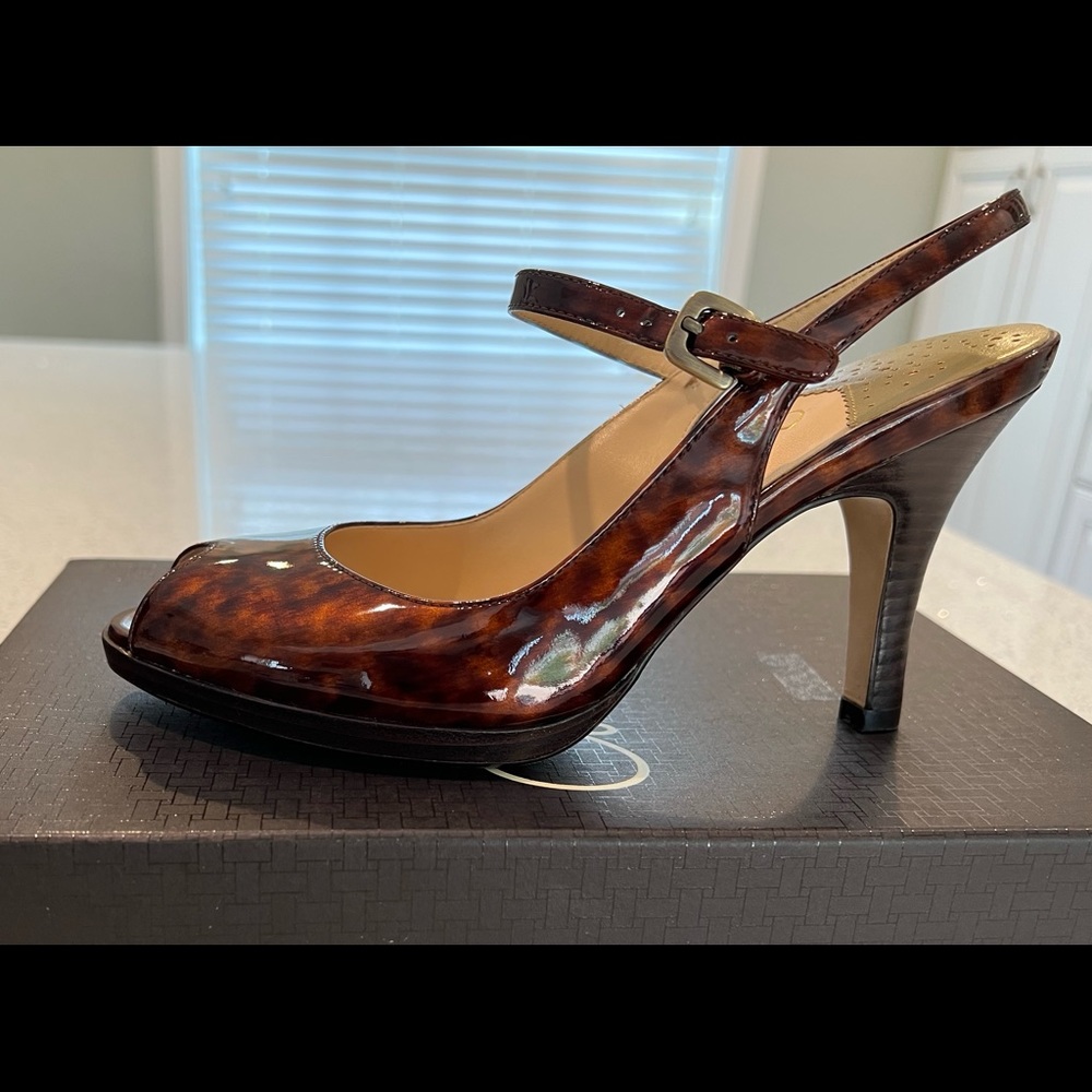 COLE HAAN 'Carma Air' PEEP TOE Pump Shoes Patent Leather Tortoise Brown 8.5B